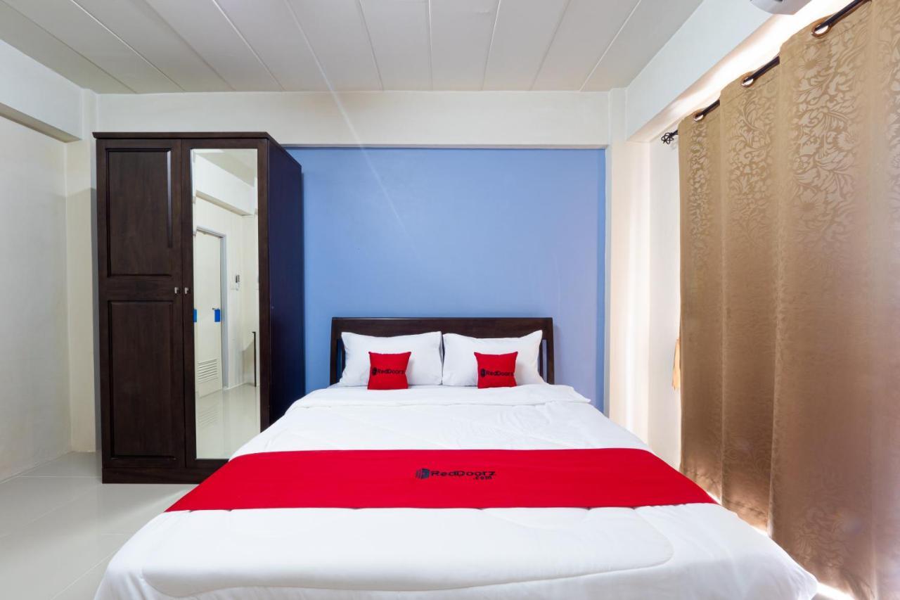 RedDoorz SI FAH at Bangsaen Hotel Ban Rong Khoei Zewnętrze zdjęcie