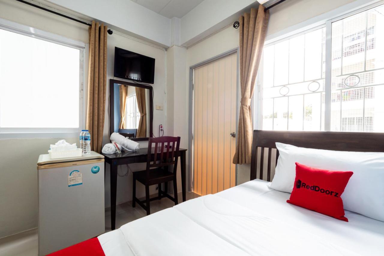 RedDoorz SI FAH at Bangsaen Hotel Ban Rong Khoei Zewnętrze zdjęcie
