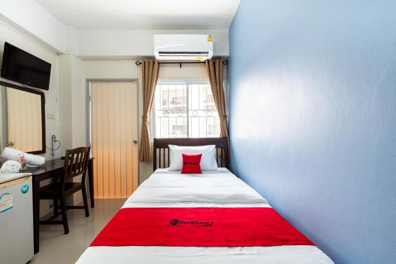 RedDoorz SI FAH at Bangsaen Hotel Ban Rong Khoei Zewnętrze zdjęcie