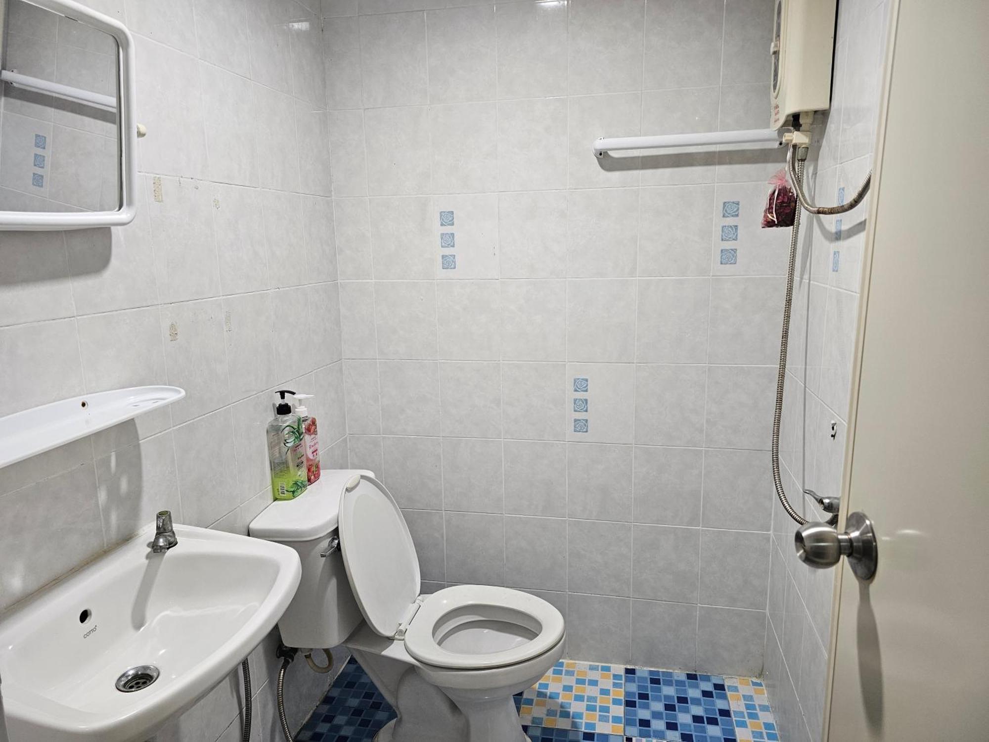 RedDoorz SI FAH at Bangsaen Hotel Ban Rong Khoei Zewnętrze zdjęcie
