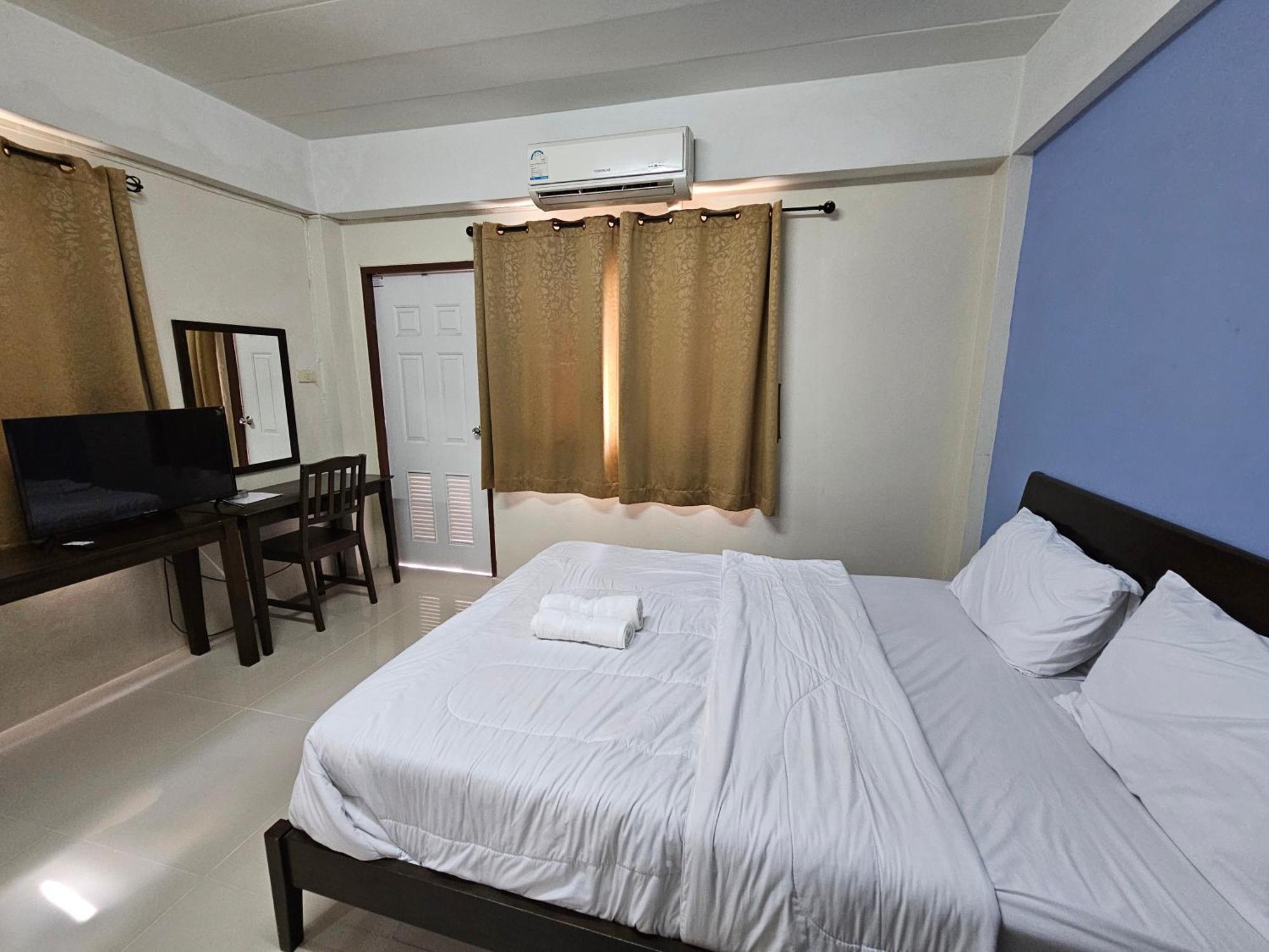 RedDoorz SI FAH at Bangsaen Hotel Ban Rong Khoei Zewnętrze zdjęcie